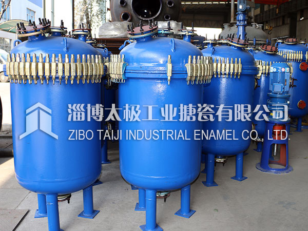 搪瓷反應釜和不銹鋼反應釜的區(qū)別