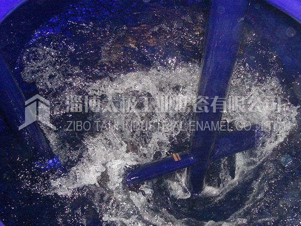 如何對搪瓷反應(yīng)釜物料進(jìn)行實時酸堿度檢測？