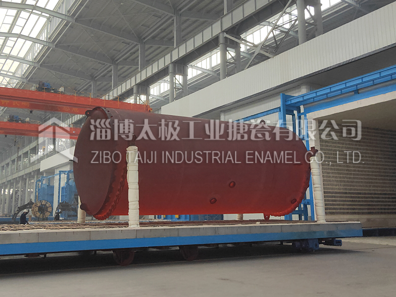 高溫純凈水對(duì)搪玻璃反應(yīng)釜設(shè)備瓷面也有腐蝕性