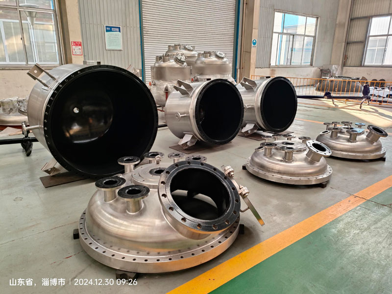 太極制造：不銹鋼噴涂F40反應(yīng)釜，以品質(zhì)與創(chuàng)新征服市場(chǎng)